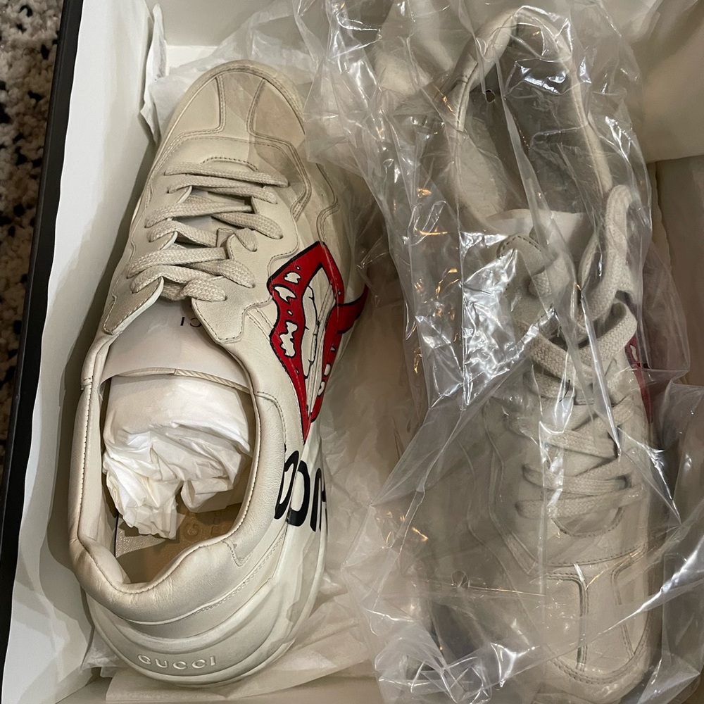 Gucci Men's Rhyton sneaker with mouth print 9G/9.5-10 US Brand New